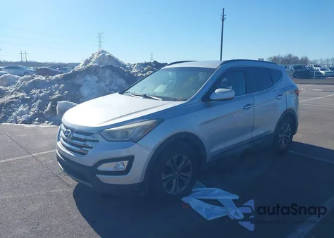 2013 Hyundai Santa Fe Sport z USA, uszkodzony, nr VIN 5XYZU3LB9DG061647